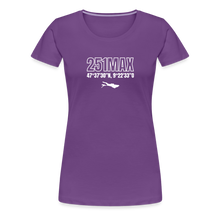 Lade das Bild in den Galerie-Viewer, Meet Me At The Beach - Damenshirt - purple
